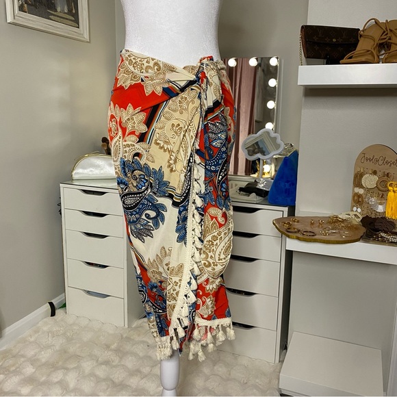 SHEIN Dresses & Skirts - NWOT Paisley Print Summer Skirt with Fringe
